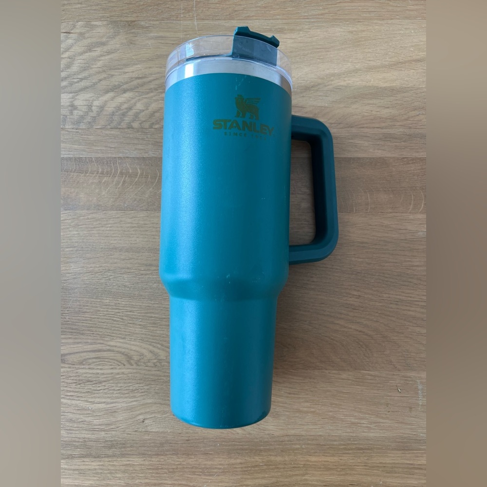 Pine Stanley 40oz Cup Used